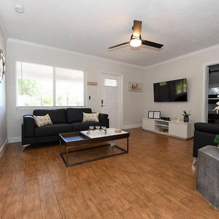 4Br Home, Hot Tub, Near Beach & Wilton Manors Форт Лодърдейл Екстериор снимка