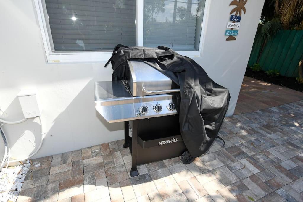 4Br Home, Hot Tub, Near Beach & Wilton Manors Форт Лодърдейл Екстериор снимка