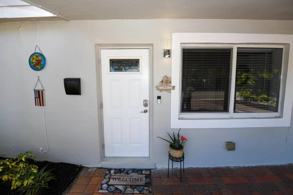 4Br Home, Hot Tub, Near Beach & Wilton Manors Форт Лодърдейл Екстериор снимка