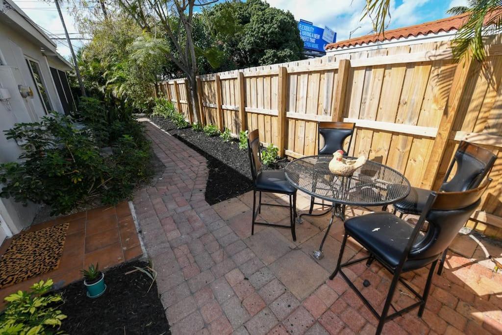 4Br Home, Hot Tub, Near Beach & Wilton Manors Форт Лодърдейл Екстериор снимка