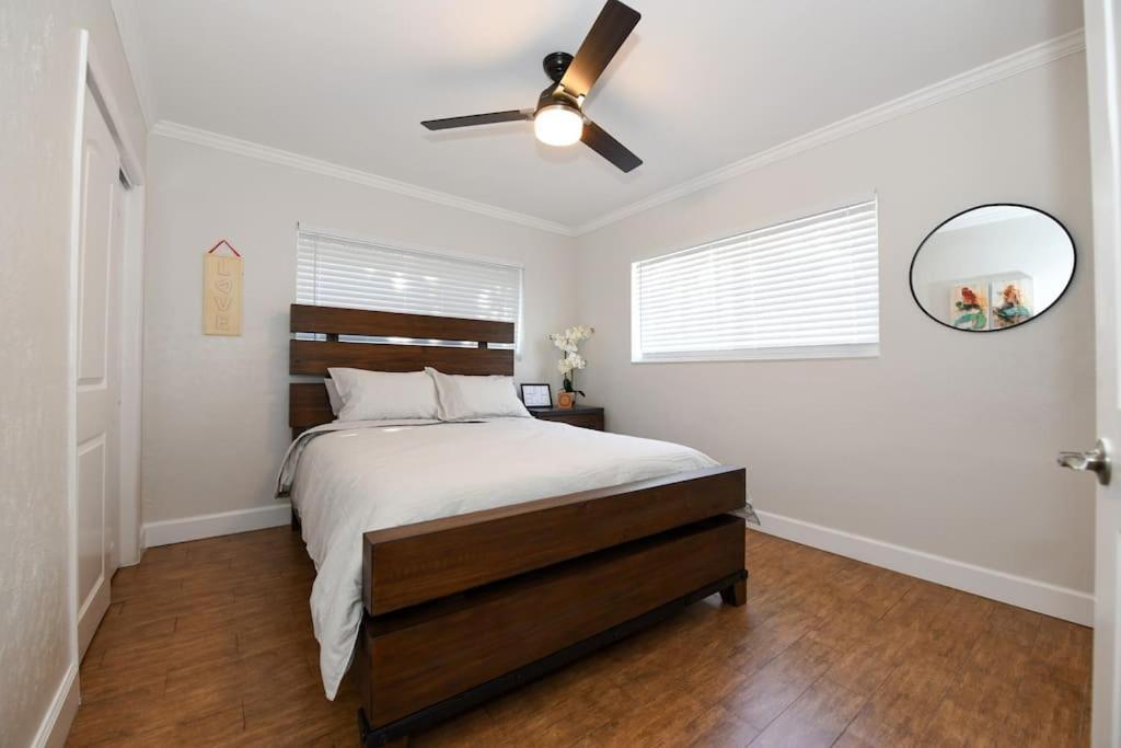 4Br Home, Hot Tub, Near Beach & Wilton Manors Форт Лодърдейл Екстериор снимка